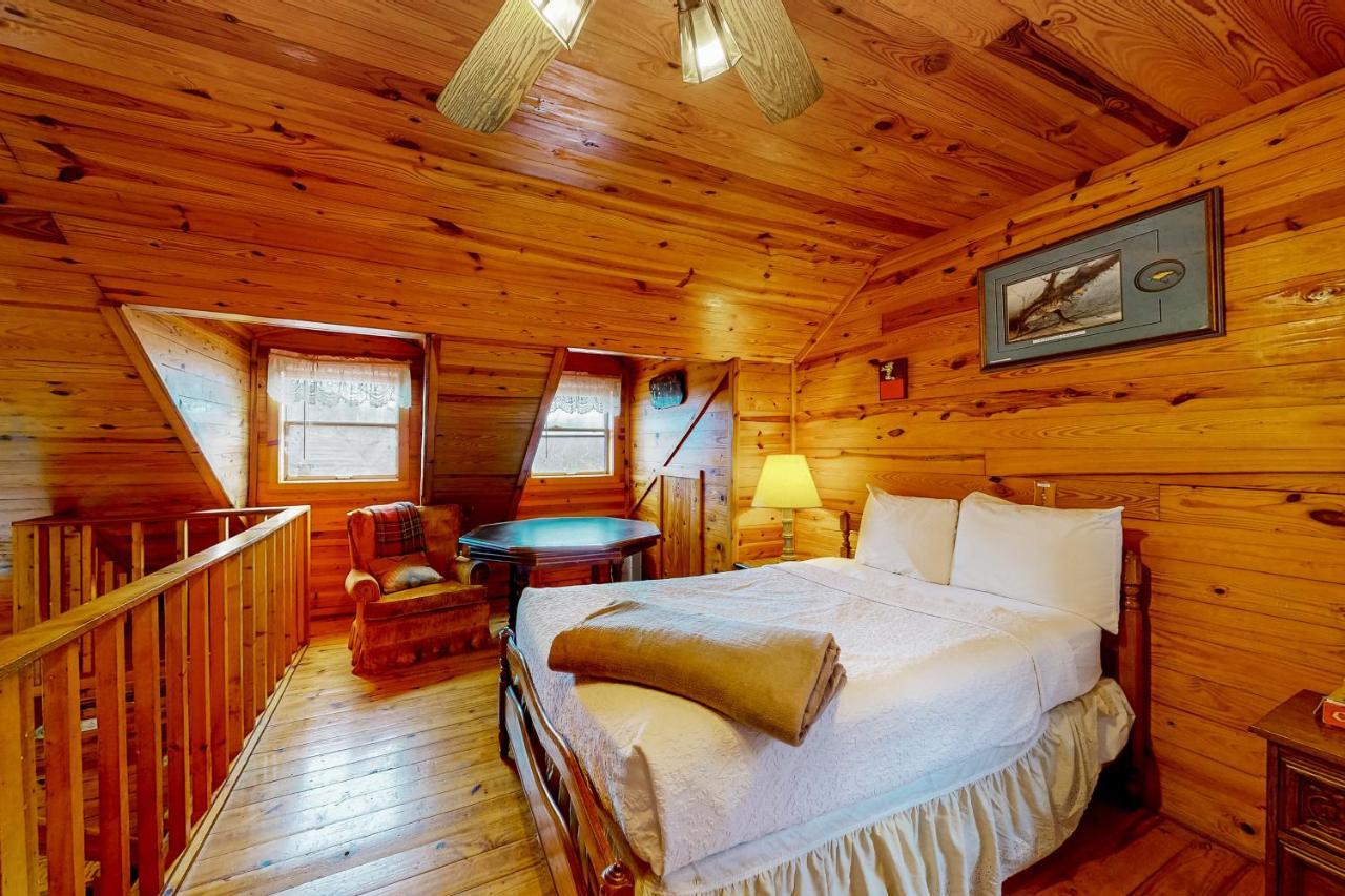 Charlie'S Ol' Fishing Cabin Eureka Springs Zewnętrze zdjęcie